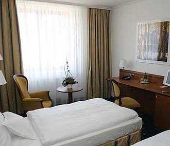 Hotell Coronet 4*